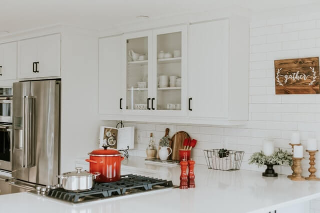 How to Find the Best Kitchen Accessories Near Me for Your Home